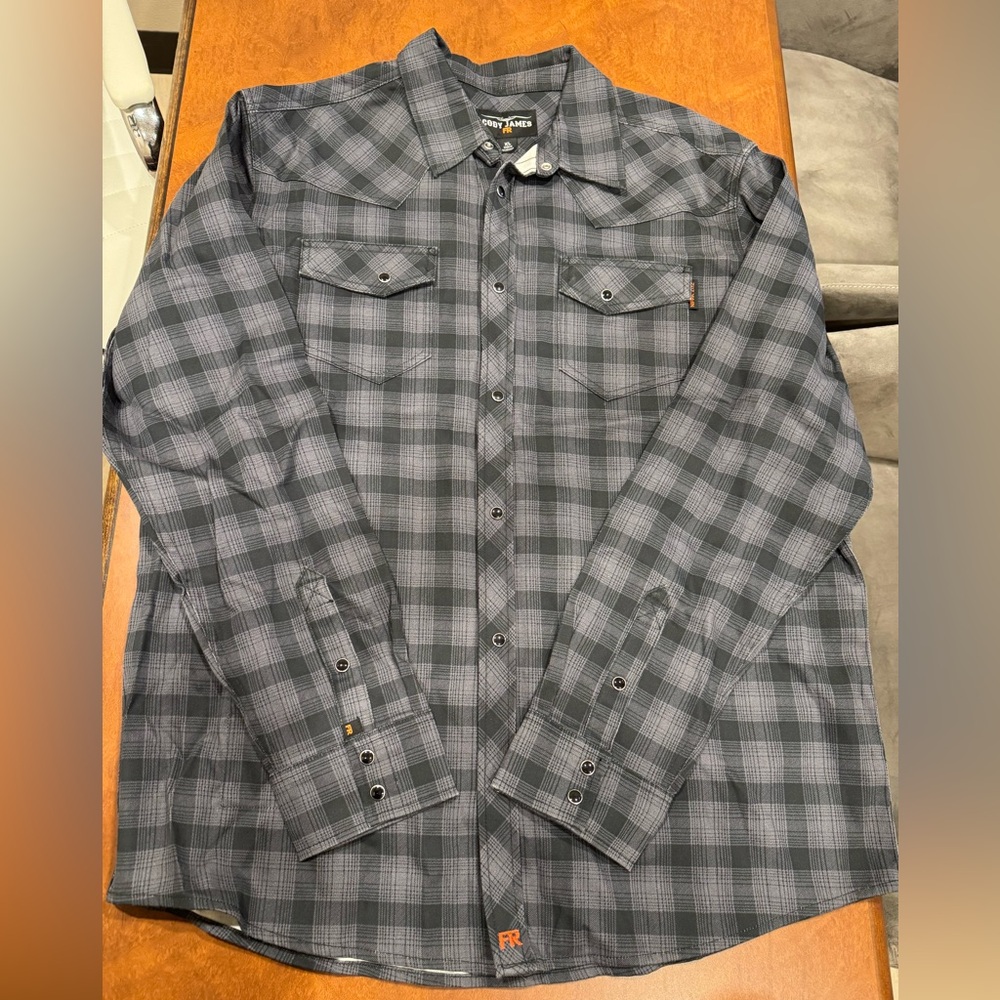 NWT Men shirt